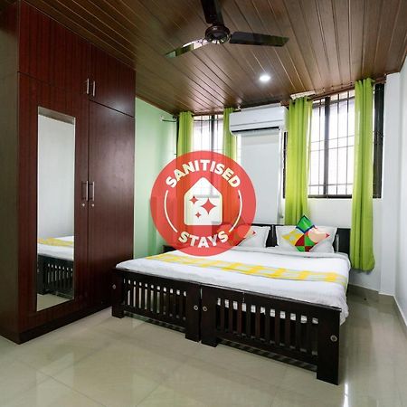 OYO Home 49697 Aj Apartments Kochi Buitenkant foto