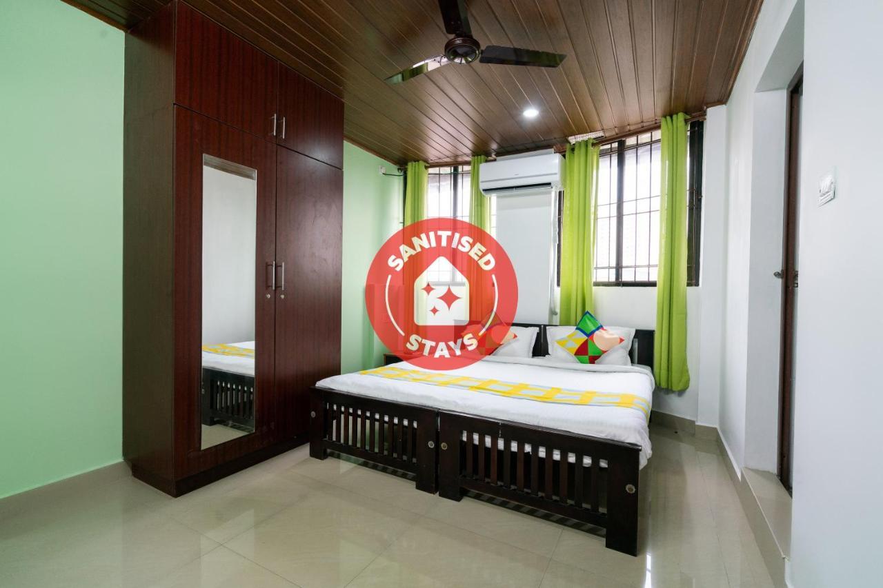 OYO Home 49697 Aj Apartments Kochi Buitenkant foto